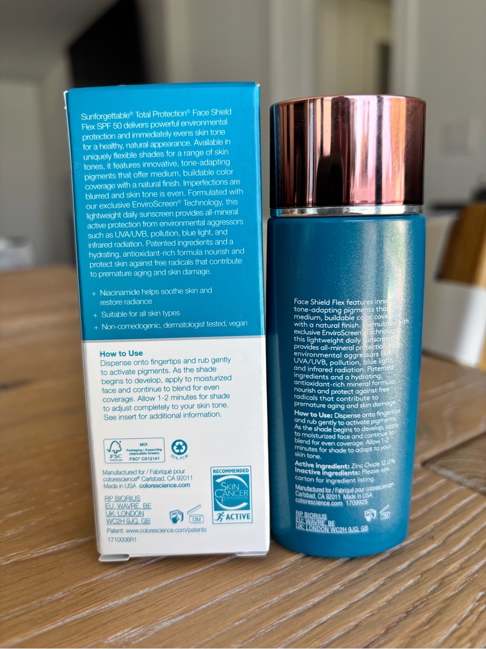 Colorescience Sunforgettable Total Protection Face Shield FLEX SPF 50 - Fair - Picture 2 of 4